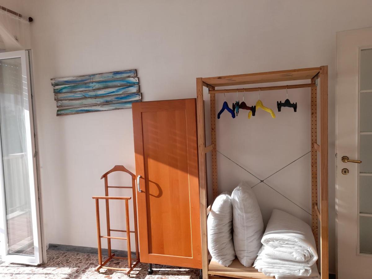 Casa Al Mare Apartman Torvaianica Kültér fotó